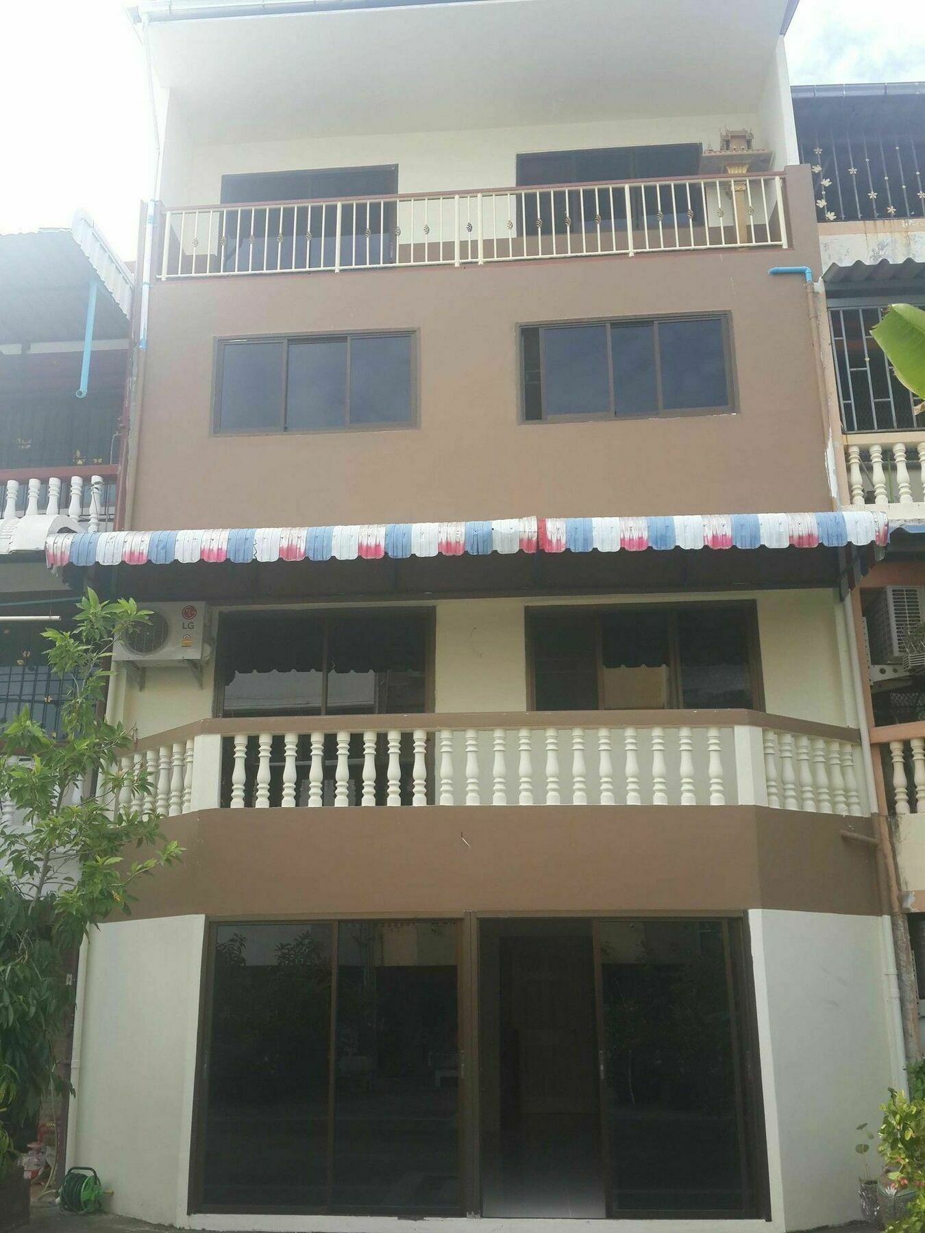 Vanilla Place Pattaya Extérieur photo